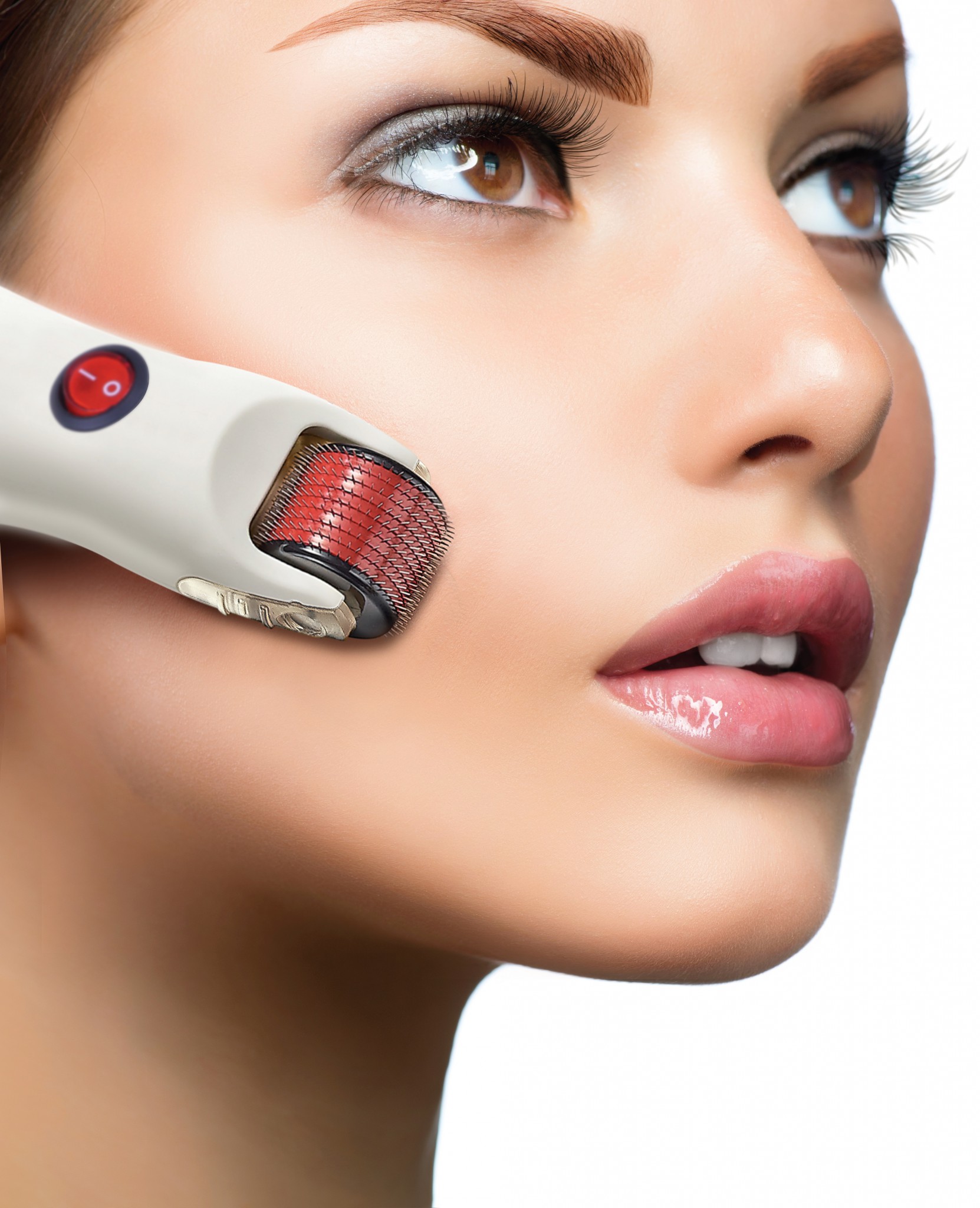 Huidverbetering en huidverjonging door Genosys Microneedling behandeling